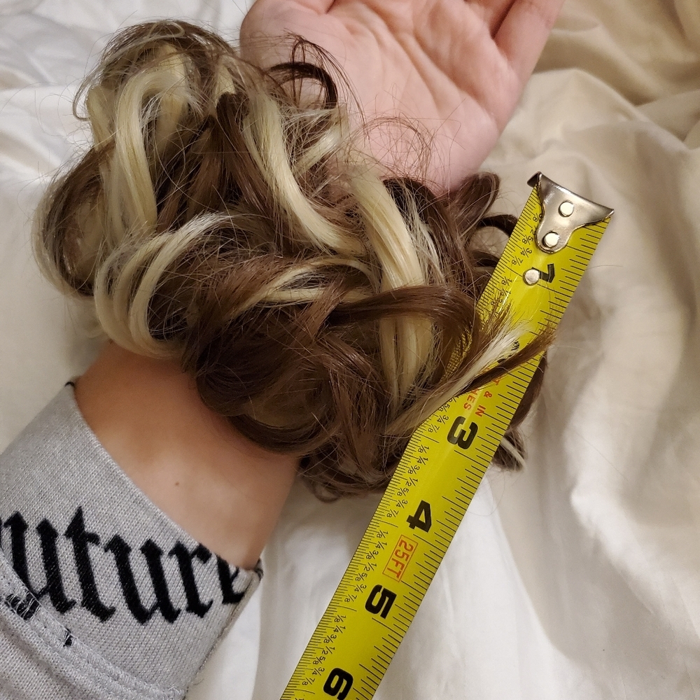 NEW Scrunchie Hair Bun Extension Piece - Picture 6 of 9